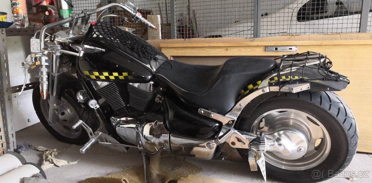 Suzuki introuder1500 - 4