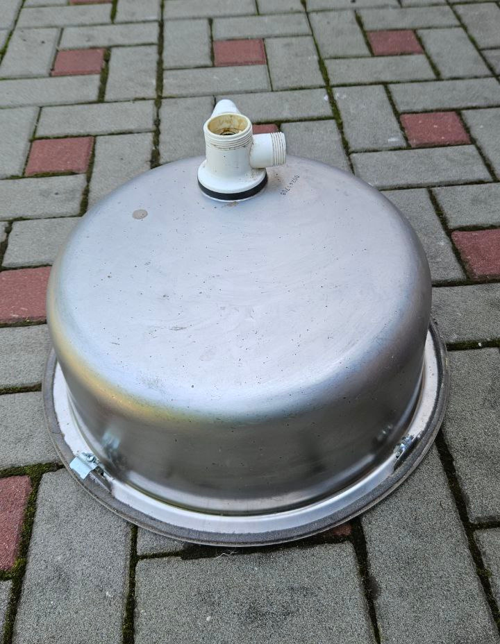 Kuchyňský kulatý nerez dřez, průměr 45 cm - 4