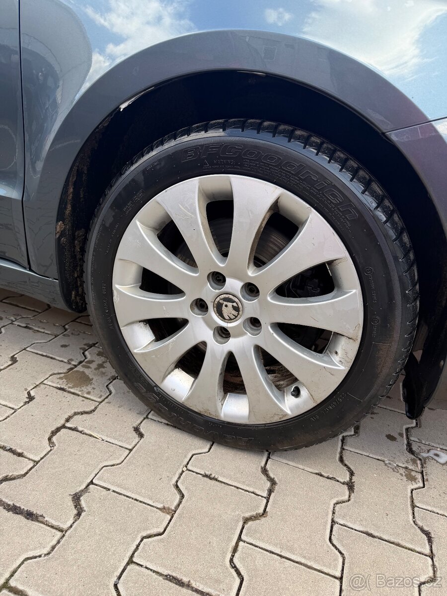 Superb 2 facelift - 4