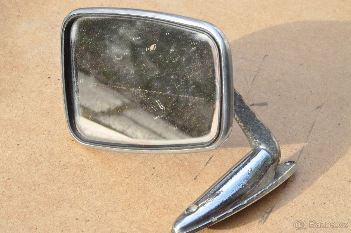 Zpětné zrcátko - 4