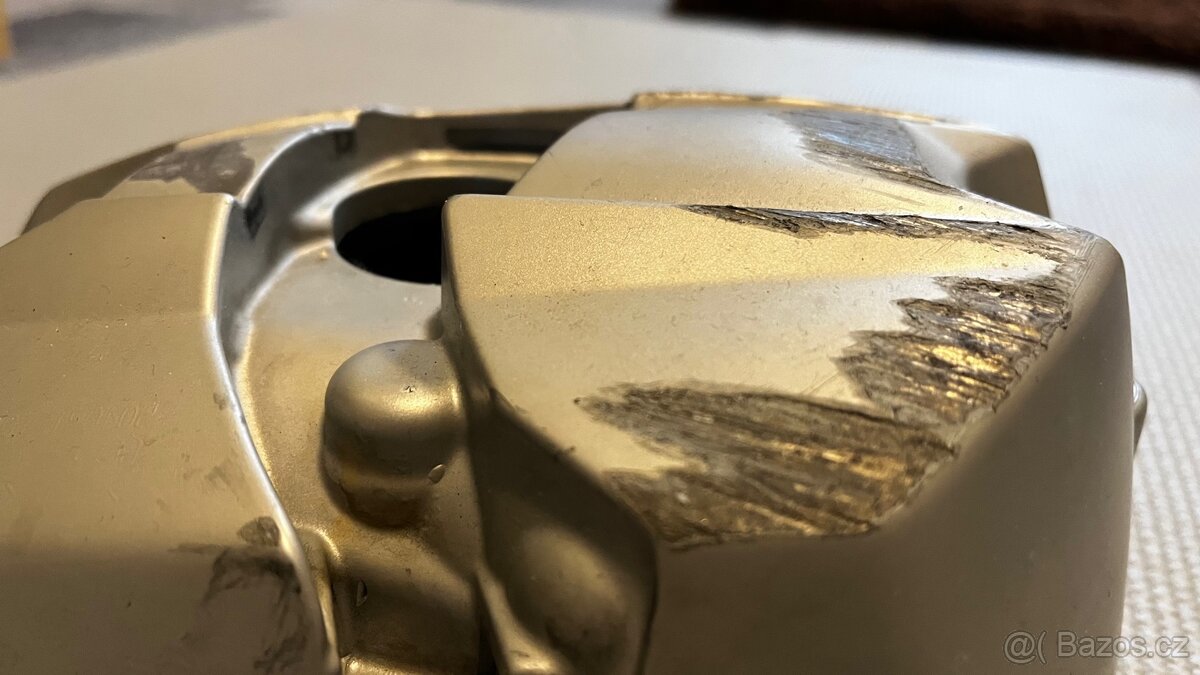 Kryt ventilů BMW R1200R - 4