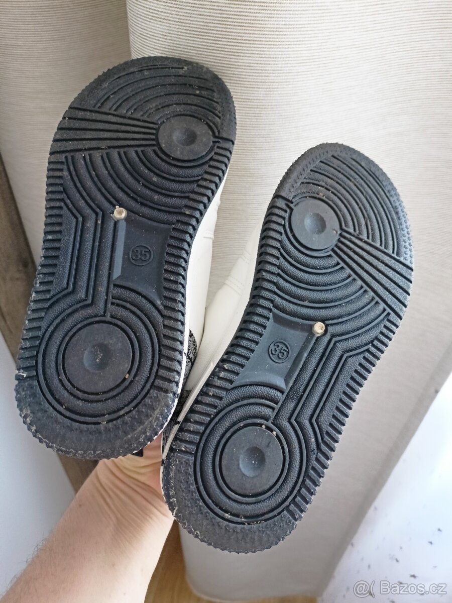 Nové dětské kotníkové tenisky, vel.34 - 4