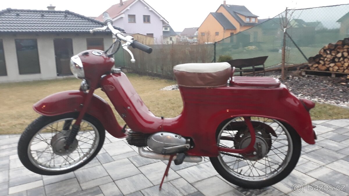 Jawa 555 - 4