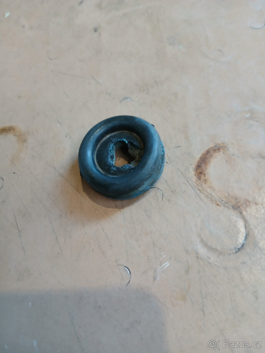 Stadion,Jawetta díly - 4