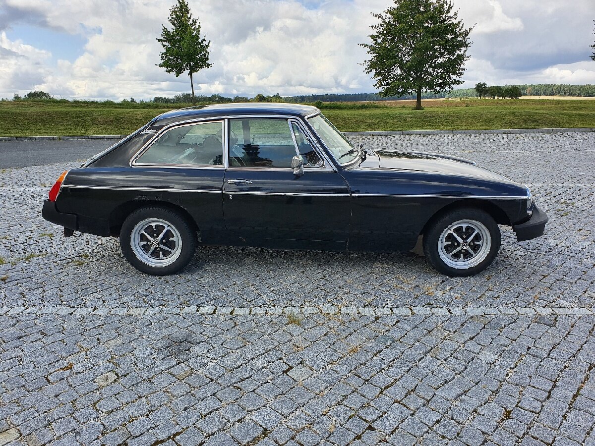 SUPER CENA- MG B GT rok 1982, veterán - 4