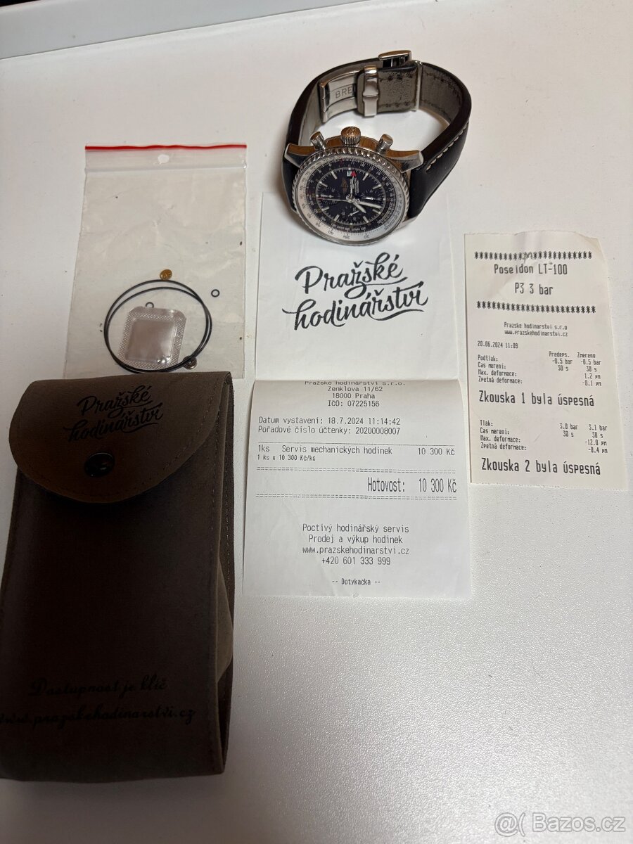 Breitling Navitimer World - 4