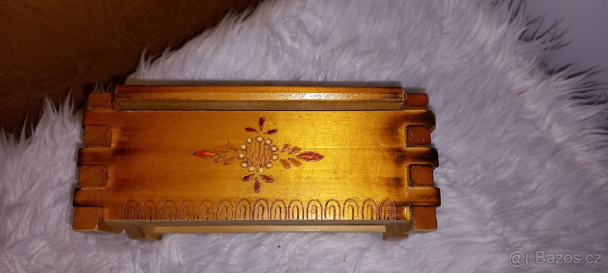 Starožitná truhla - 4