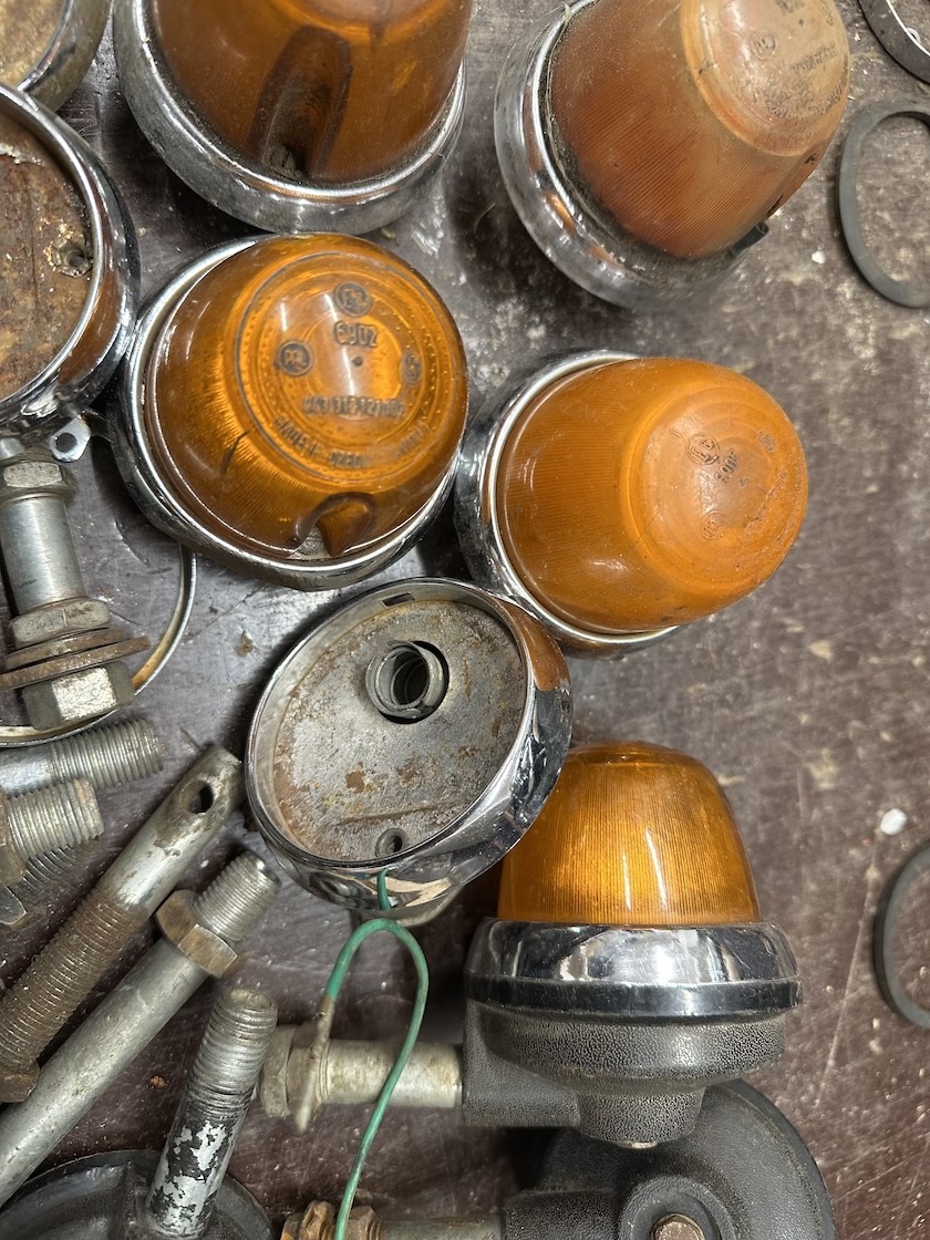 Predám smerovky JAWA 350/634 prvni typ, komplet sada - 4