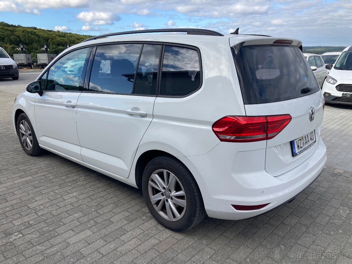 Volkswagen Touran 2.0 tdi Dsg - 4