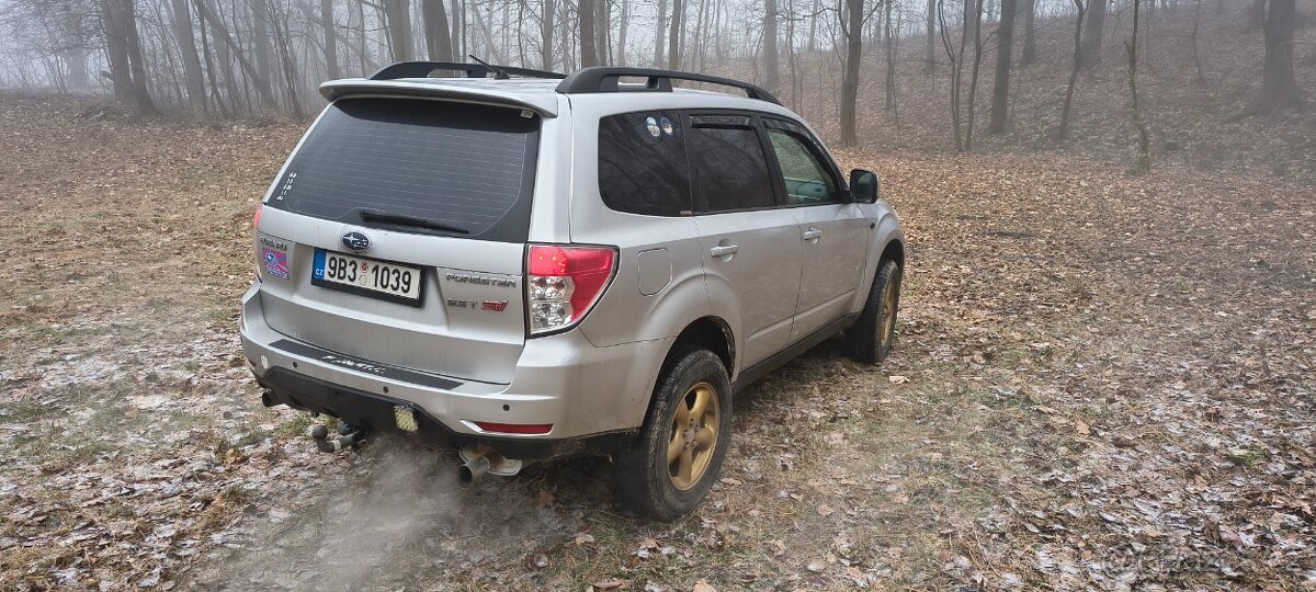 Subaru Forester SH 2.5t 169kw benzin - 4