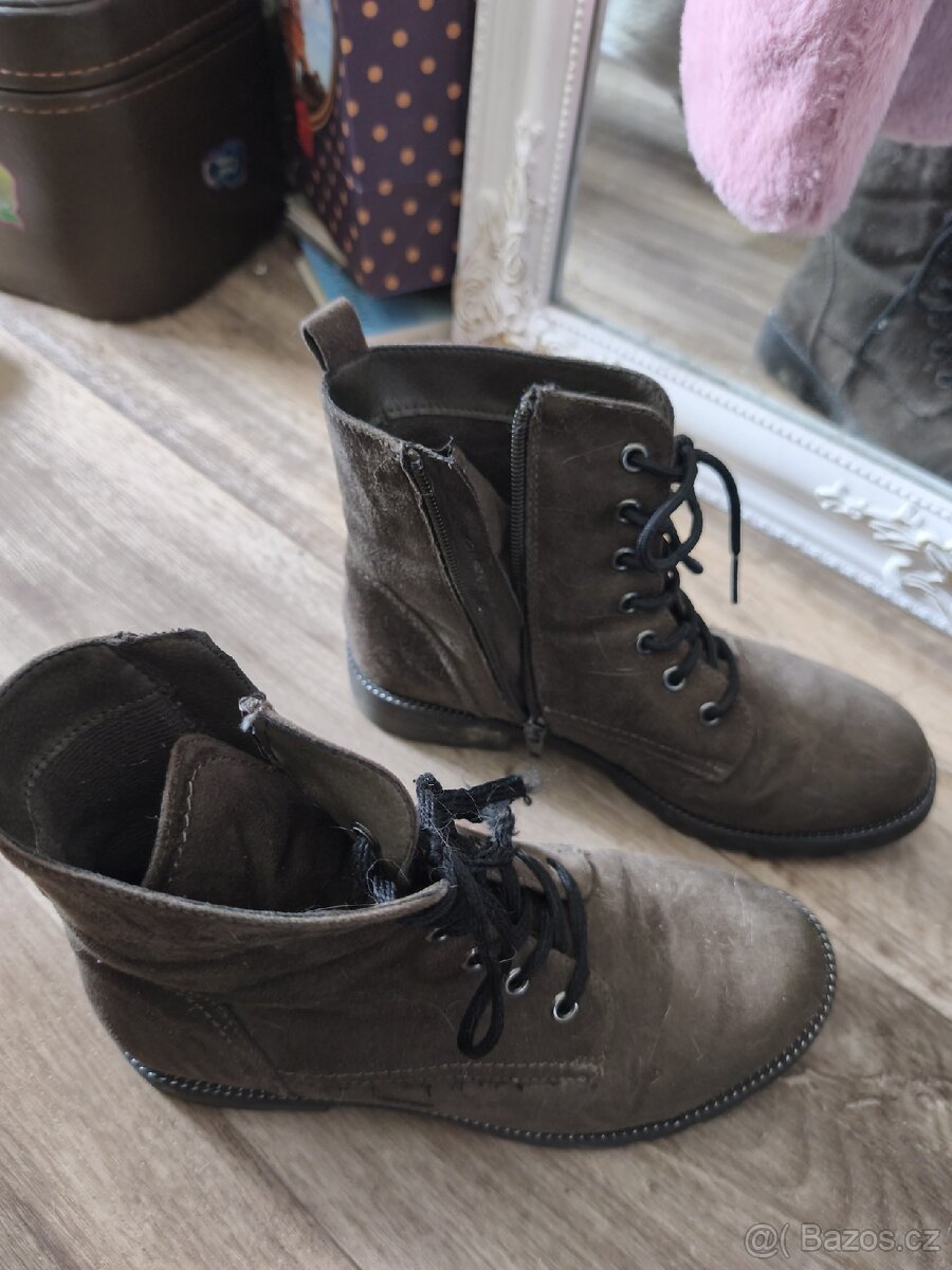 Kotníkové boty na zip - 4