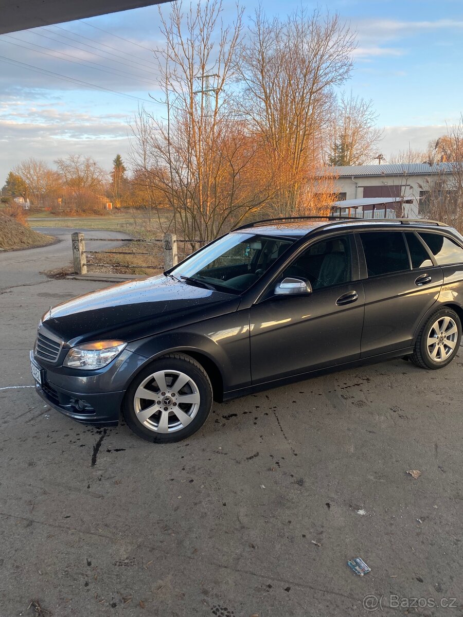 Prodám MB w204 1.8 kompresor - 4