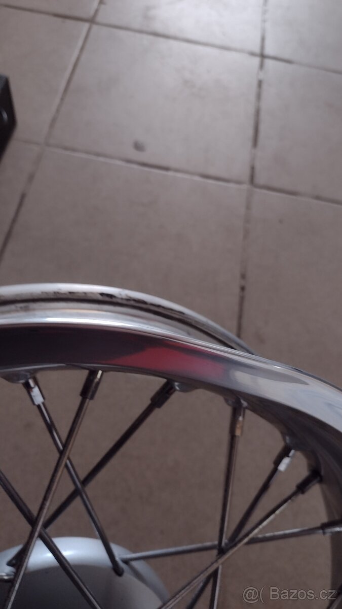 Triumph Thruxton 1200r - 4