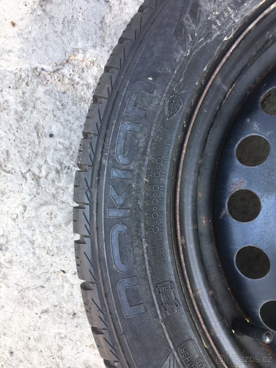 Pneu Nokian - Ford - 4