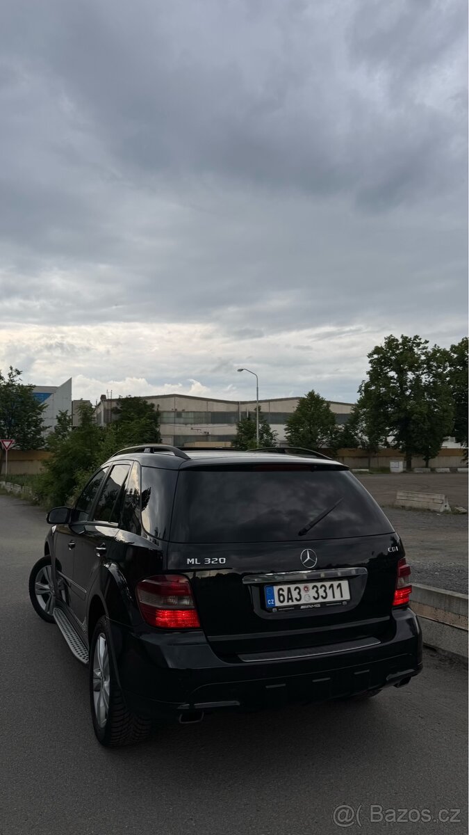 Mercedes-Benz ML W164 320CDI - 4