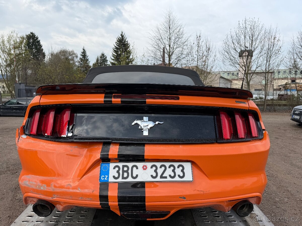 Ford Mustang 3.7 Cabrio 2015 DPH - 4