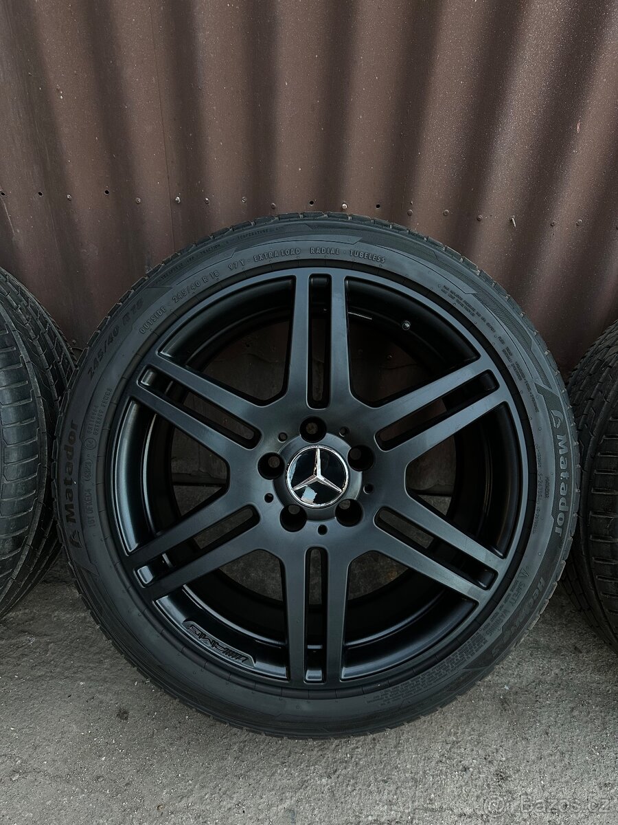 Alukola AMG R18 - 4