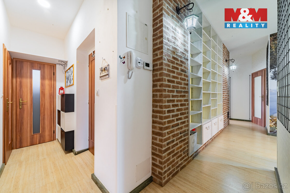 Prodej bytu 3+1, 76 m², Karlovy Vary, ul. Příčná - 4