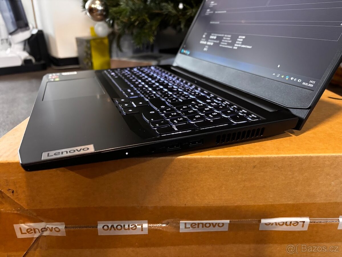 PRODEJ: NTB Lenovo - 4