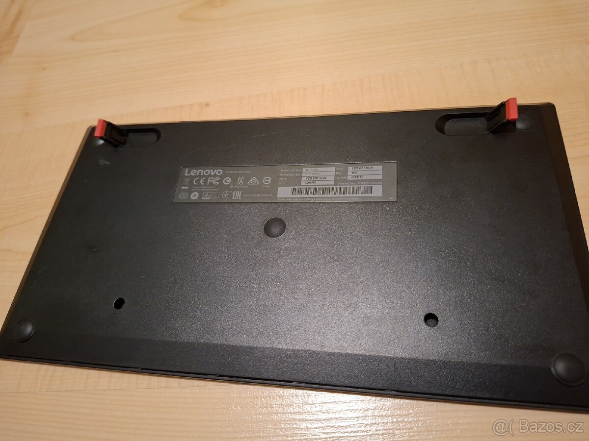 Lenovo ThinkPad Compact Keyboard with TrackPoint KU-1255 - 4