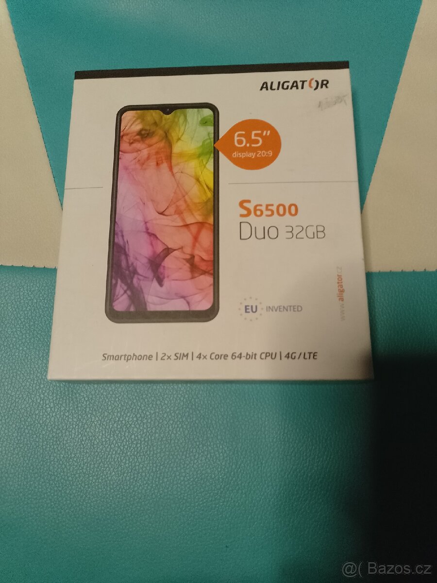Prodám mobil Aligator - 4