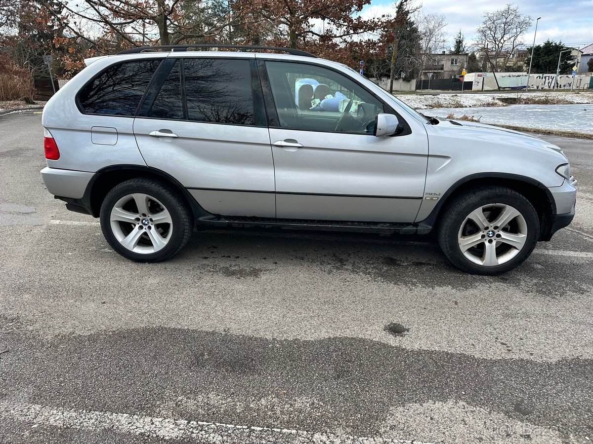 BMW X5 E53 Facelift - 4