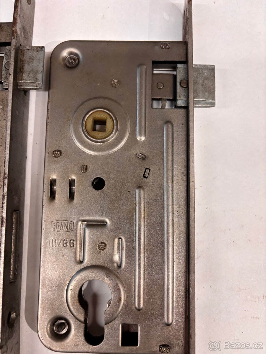 Zamek zadlabavaci vlozkovy - naradi - 4