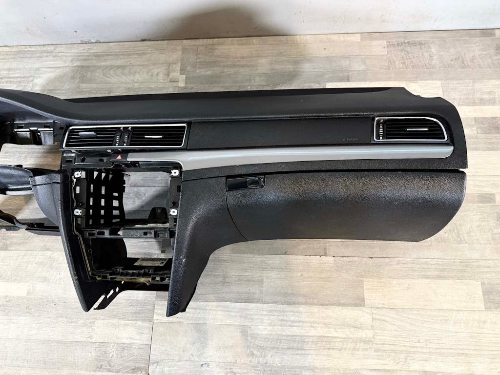 ŠKODA SUPERB 2 FACELIFT palubní deska + pásy + airbagy - 4