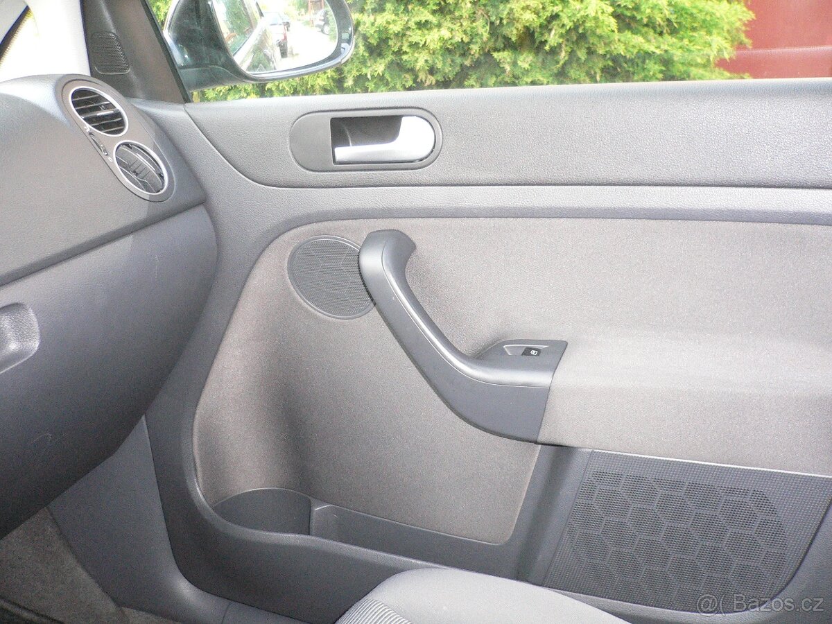 VW Golf Plus 19 TDI r. 2006 - 4