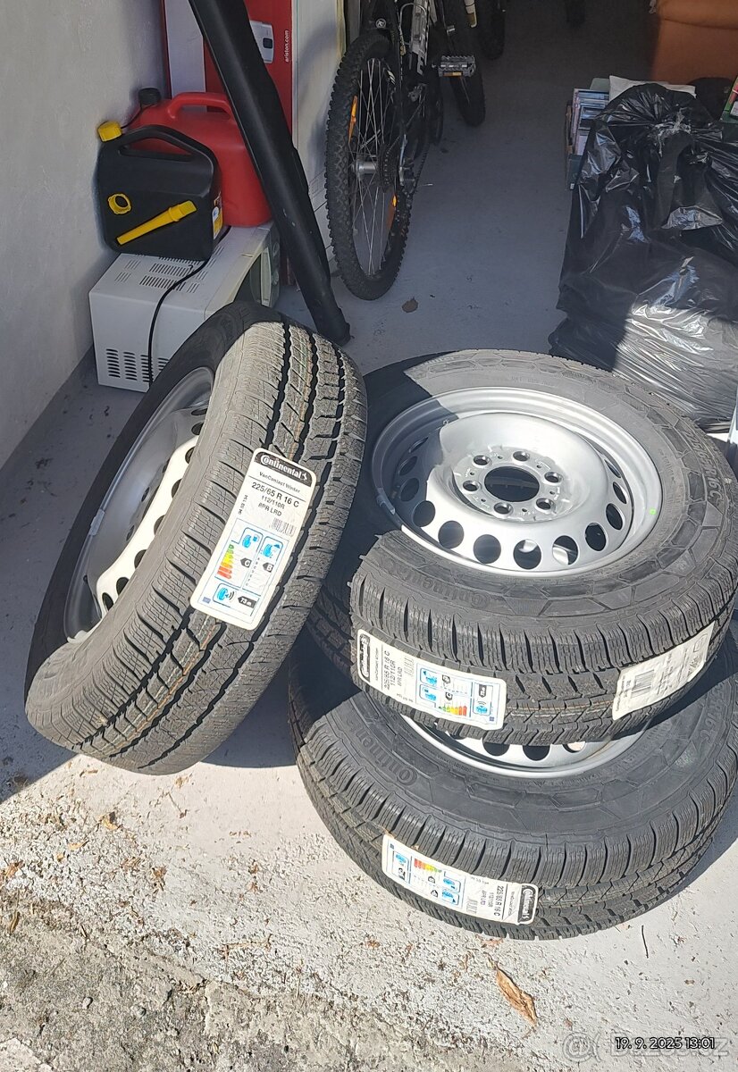 Continental 225/65/16/ Winter. 6 x 130. 3 ks - 4