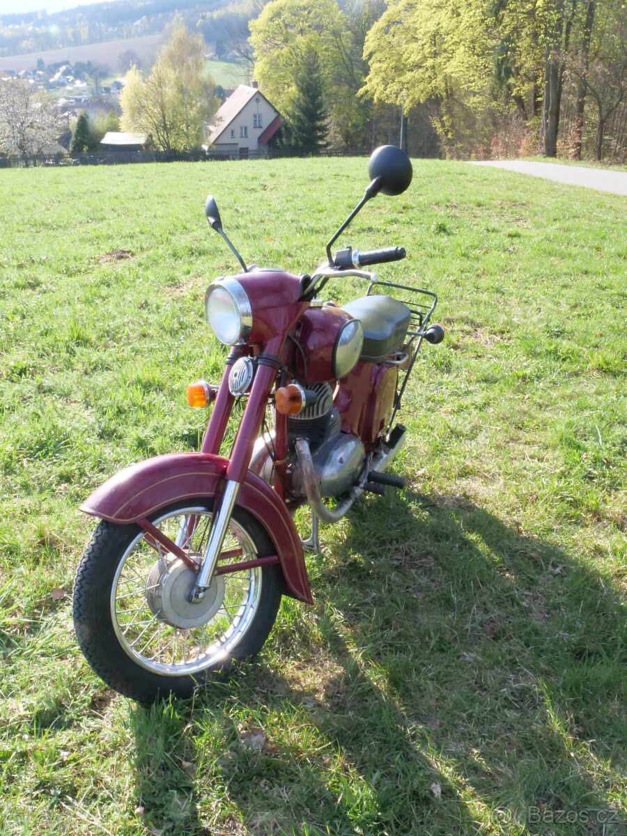 Jawa 250 typ 559 panelka - 4