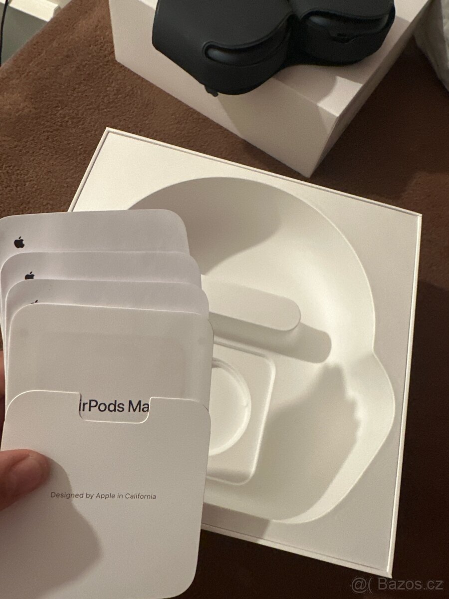 AirPods Max - 4