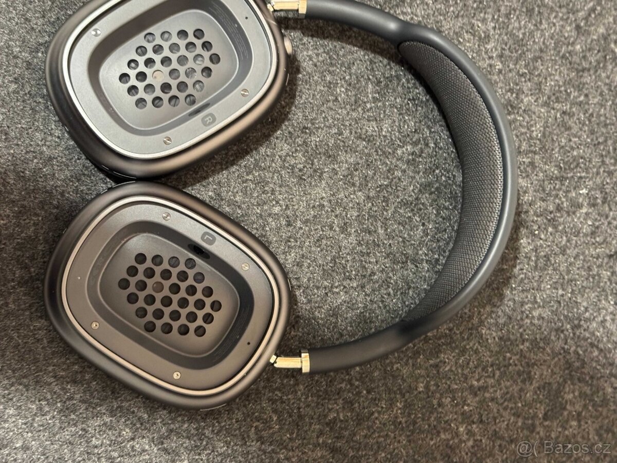 Apple AirPods Max (verze Lightning) + kožené pouzdro WOOLNUT - 4