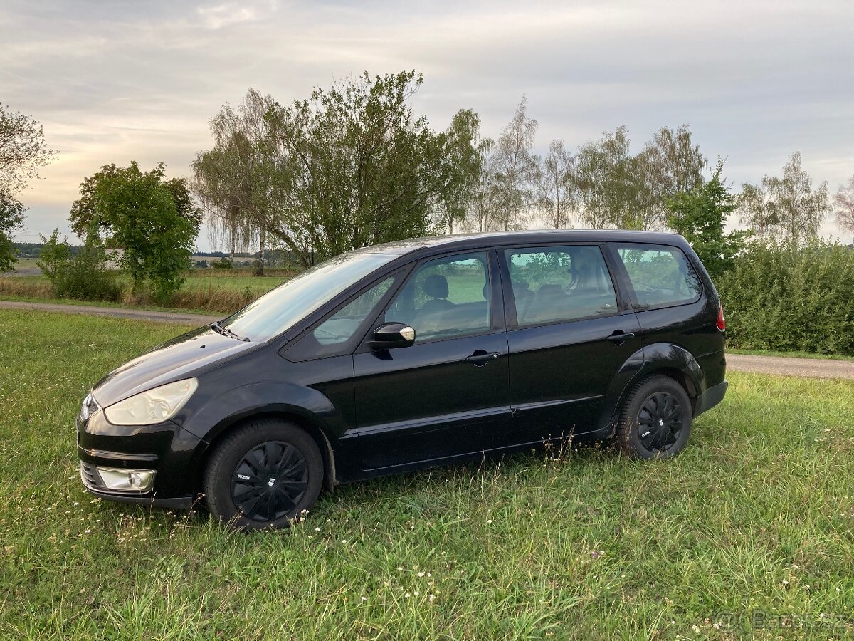 Ford Galaxy - 4