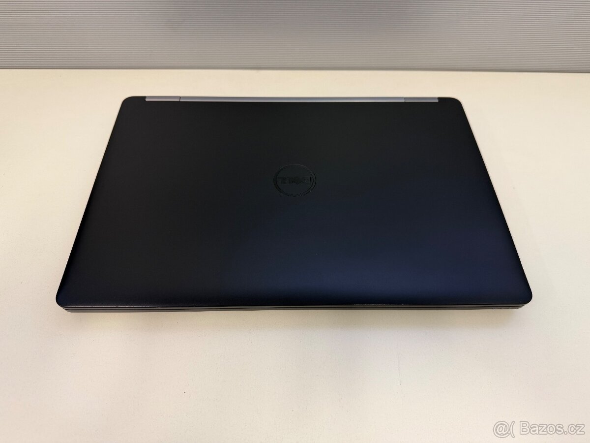 Dell Latitude E5570 - Core i5-6300U / 256GB SSD / Záruka - 4