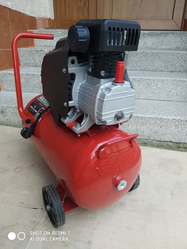 Prodám olejový Kompresor Einhell TC-AC 190/24/8 - 4