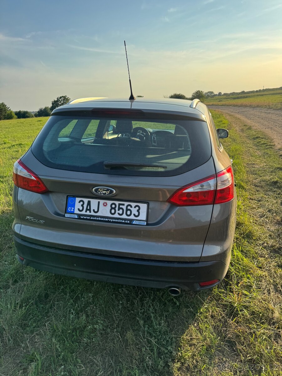 Ford focus 2.0 TDCI 103 kw - 4