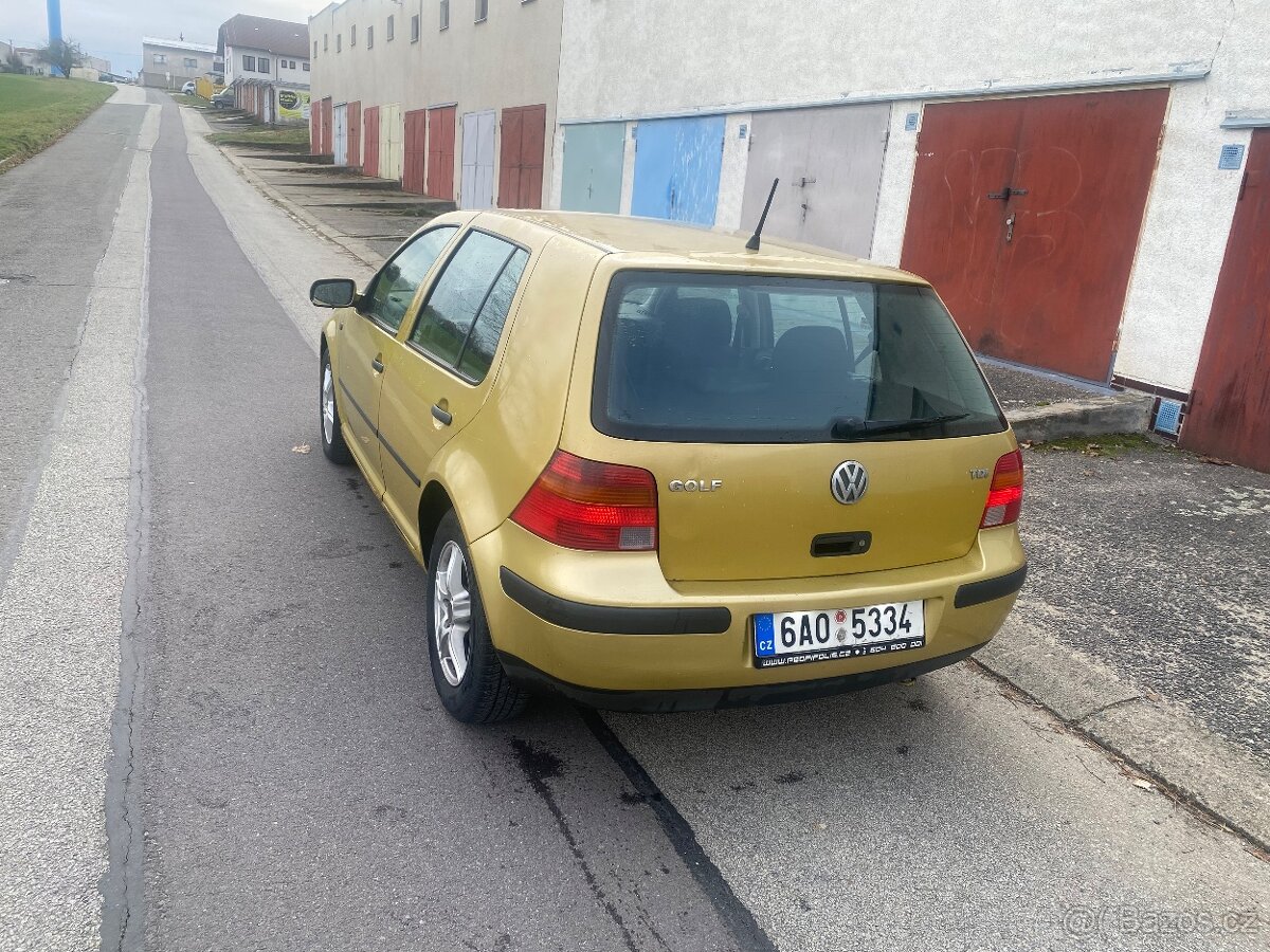 Volkswagen golf 4 - 4