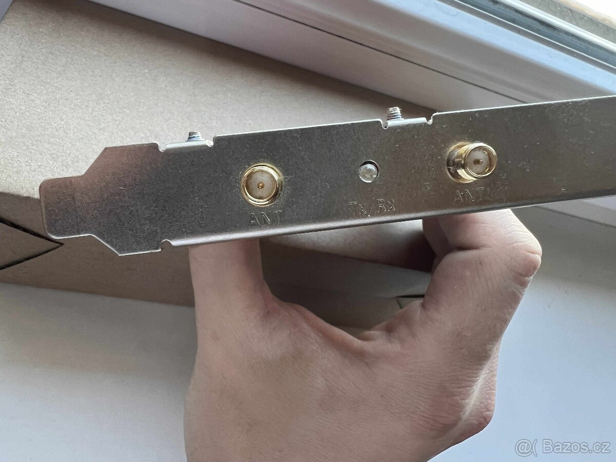 ASUS PCE-AC56 Wi-Fi síťová karta - 4