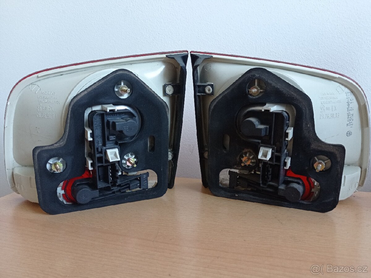 Vnitřní světla 7L6945093H,7L6945094H - 4