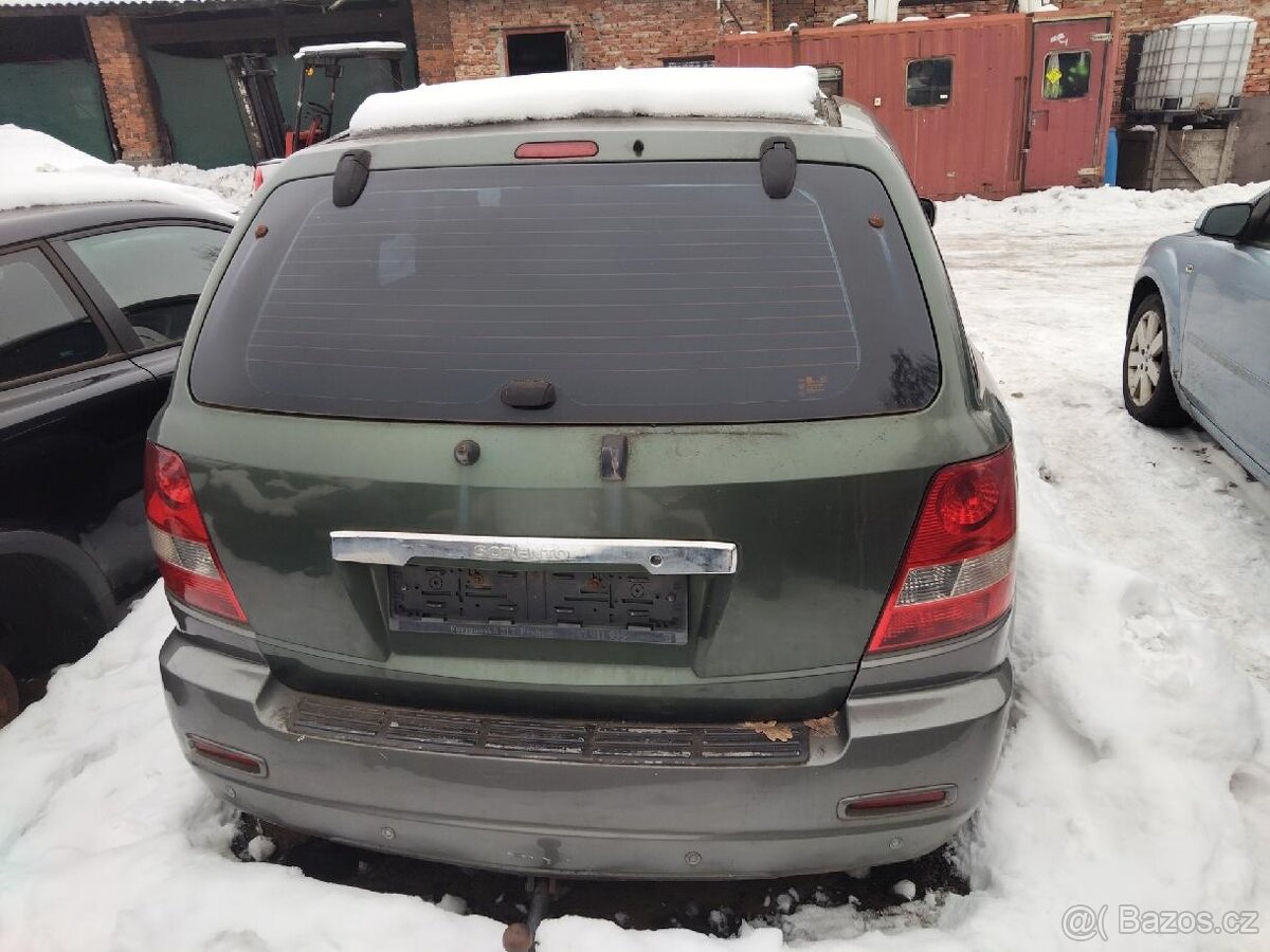 KIA SORENTO CRDi - 4