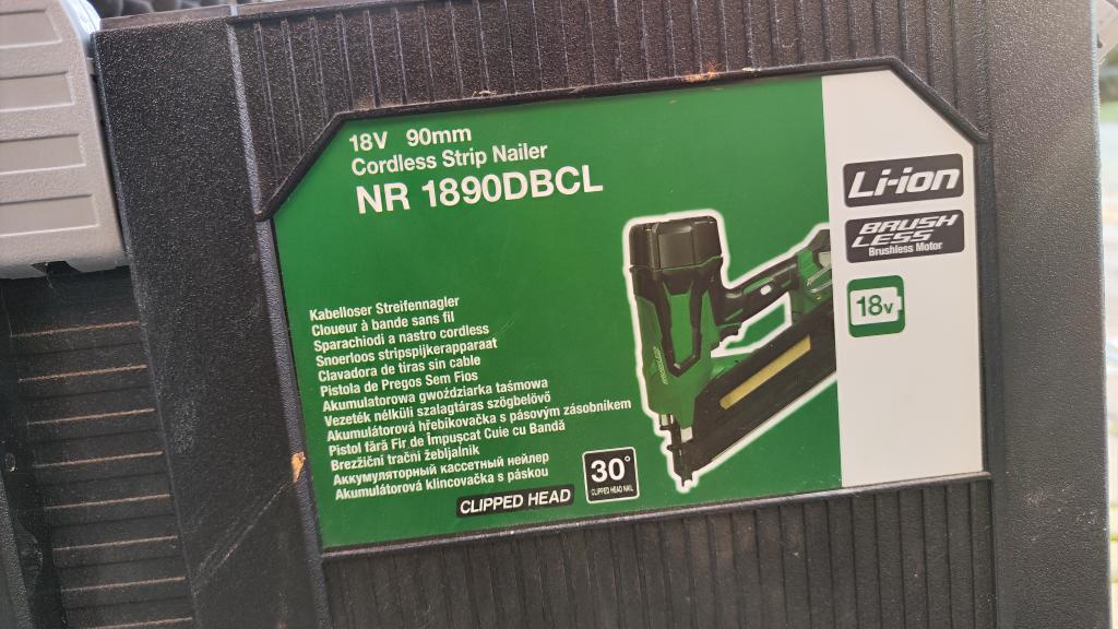 Hřebíkovačka, pistole na hřebíky Hikoti - 4