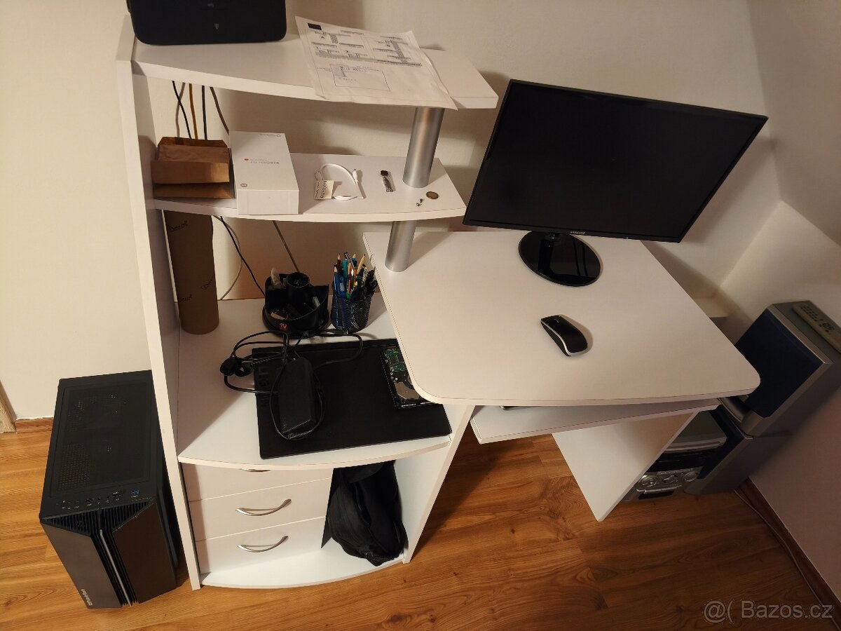 Počítačový stůl bílý - 4