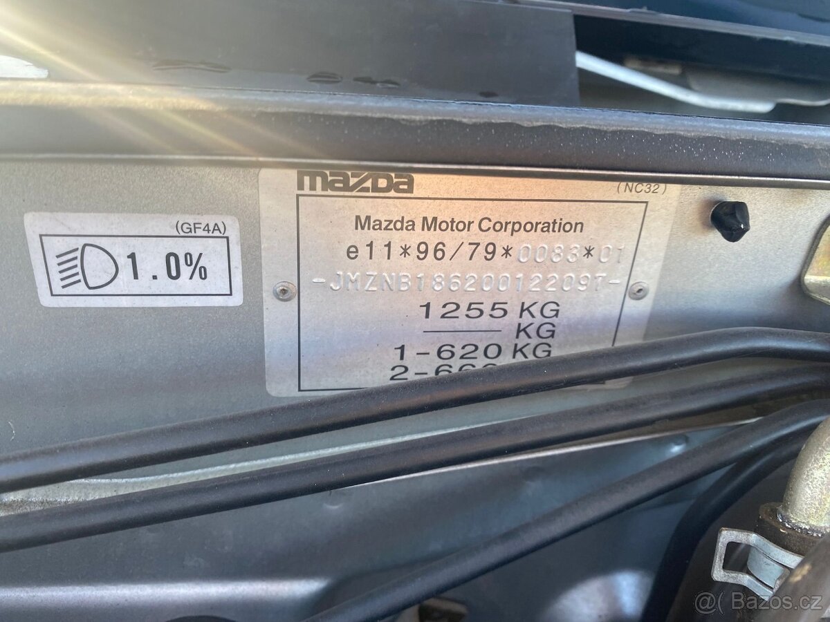 Mazda MX-5, 1,6 81kw - 4