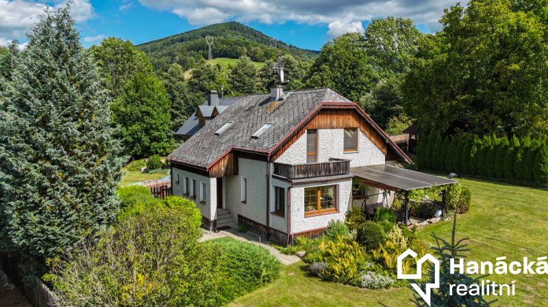 Prodej hezkého domu v Jeseníkách - 4