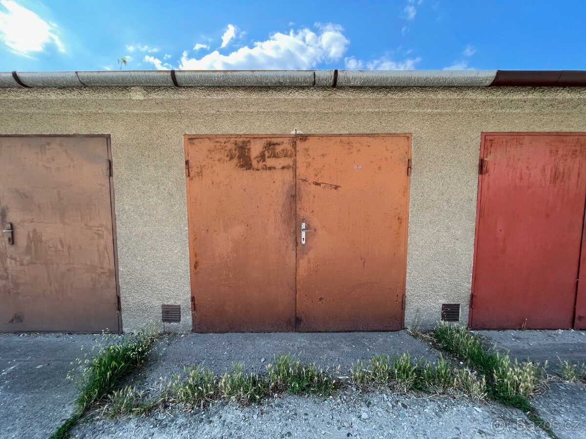 PRONÁJEM GARÁŽE UHERSKÝ BROD, U ŽLEBU - 4