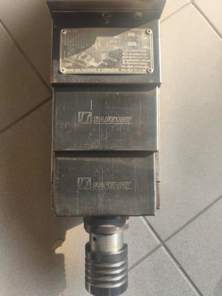 Strojní hydraulický přesný svěrák Safeway VISE CHV-130V - 4
