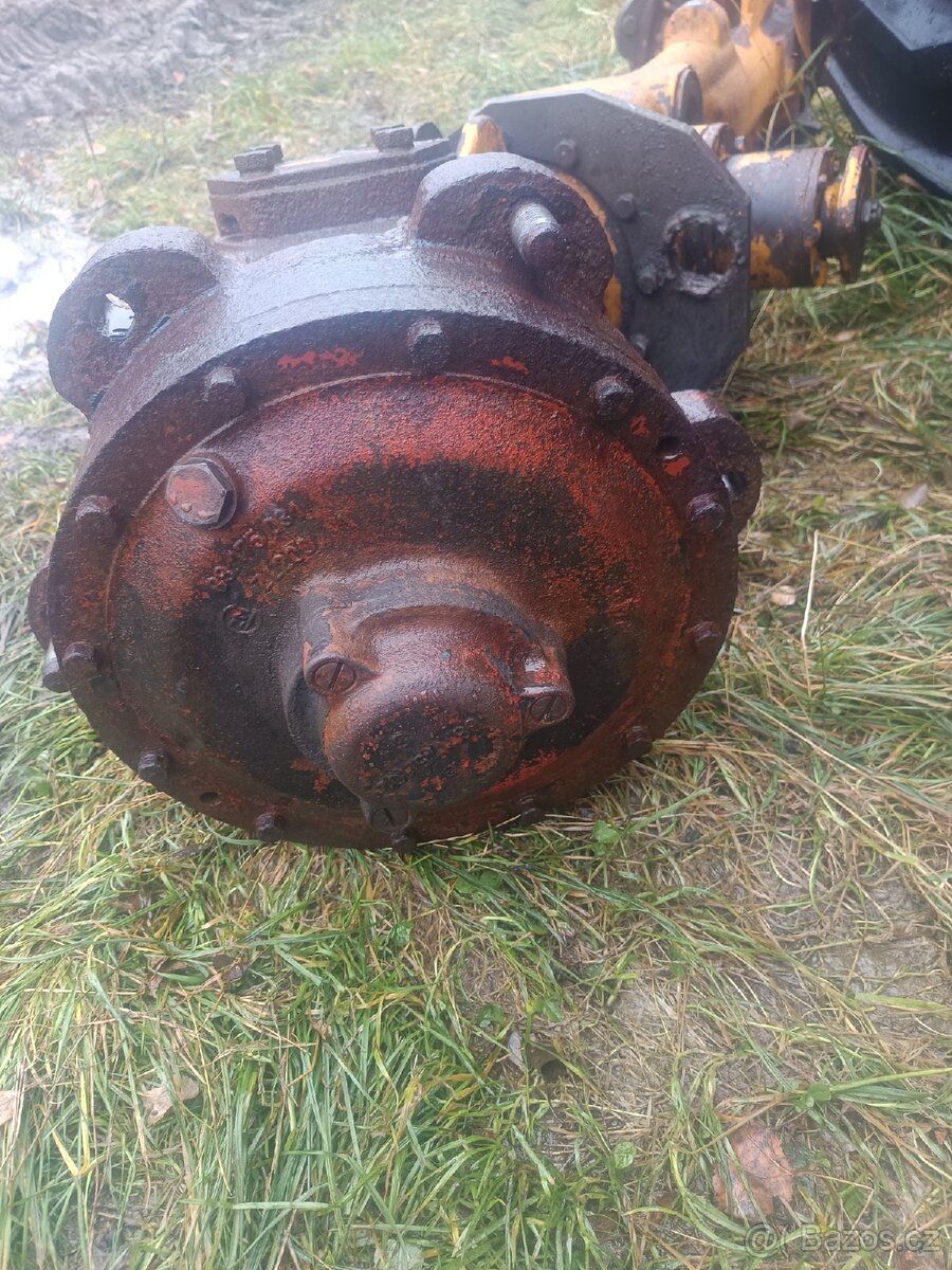 Prodám přední hnaná náprava Zetor Crystal UN Hon 053 - 4