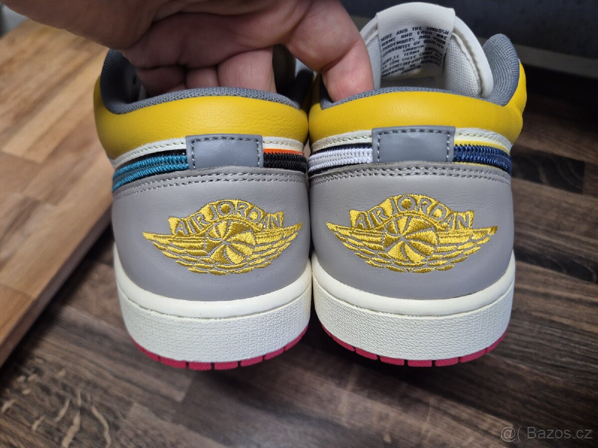 Nike Air Jordan 1 Low Premium - 4