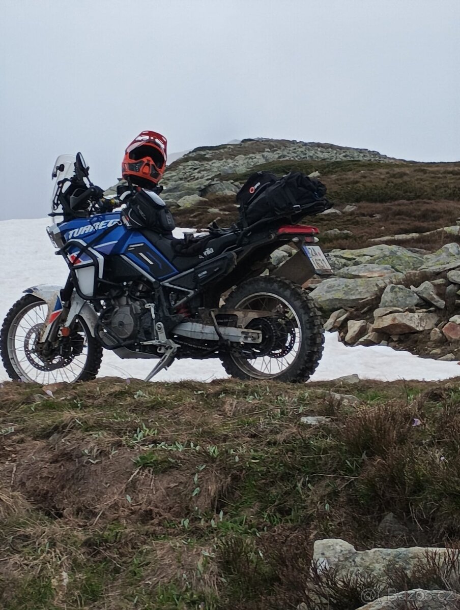 Prodám Aprilie tuareg 660